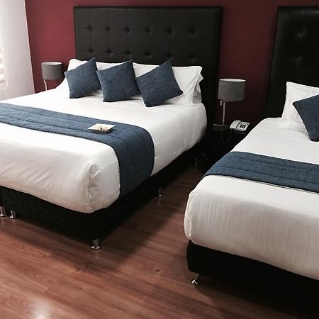 Hotel Aj Ferial Bogota Bagian luar foto