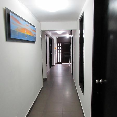 Hotel Aj Ferial Bogota Bagian luar foto