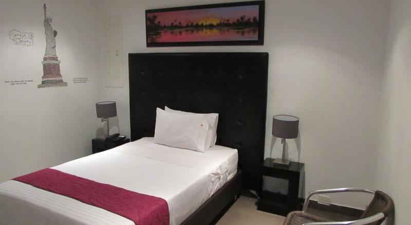 Hotel Aj Ferial Bogota Bagian luar foto