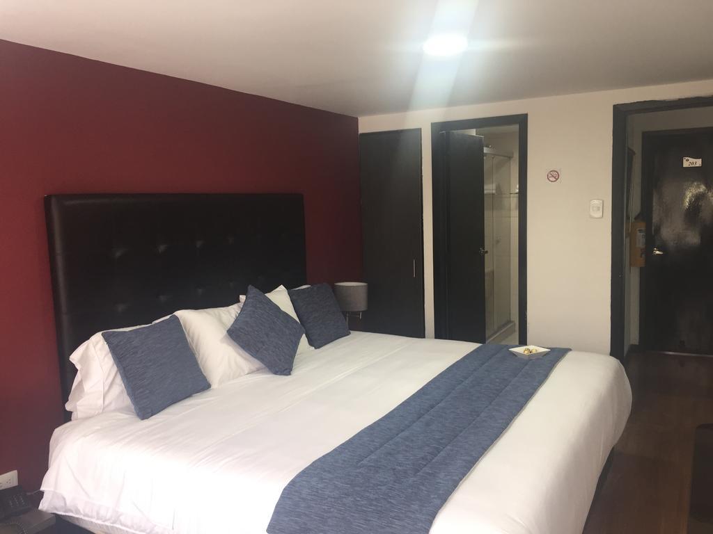 Hotel Aj Ferial Bogota Bagian luar foto