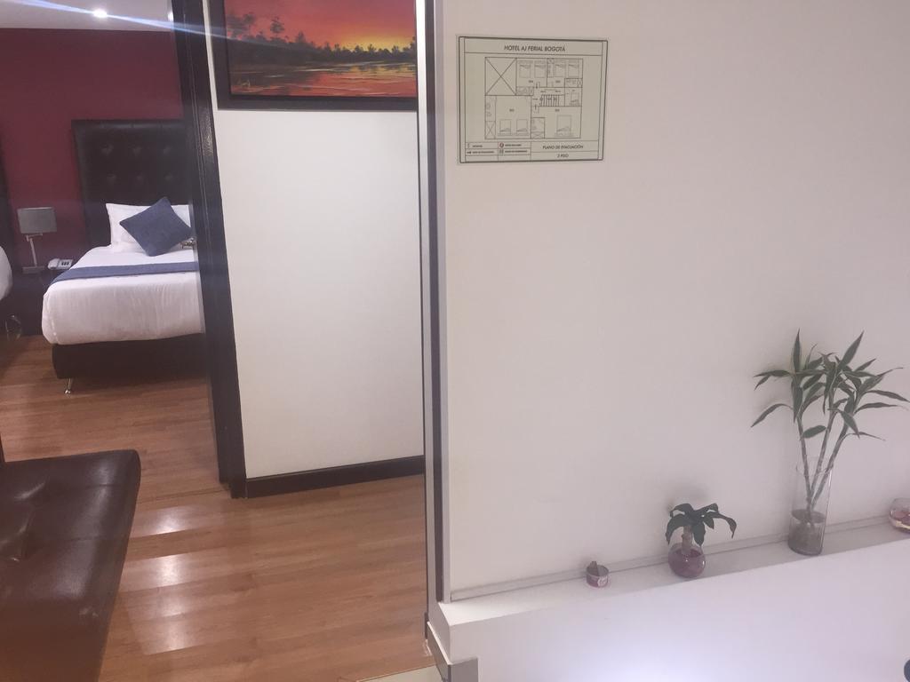 Hotel Aj Ferial Bogota Bagian luar foto