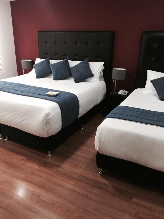 Hotel Aj Ferial Bogota Bagian luar foto