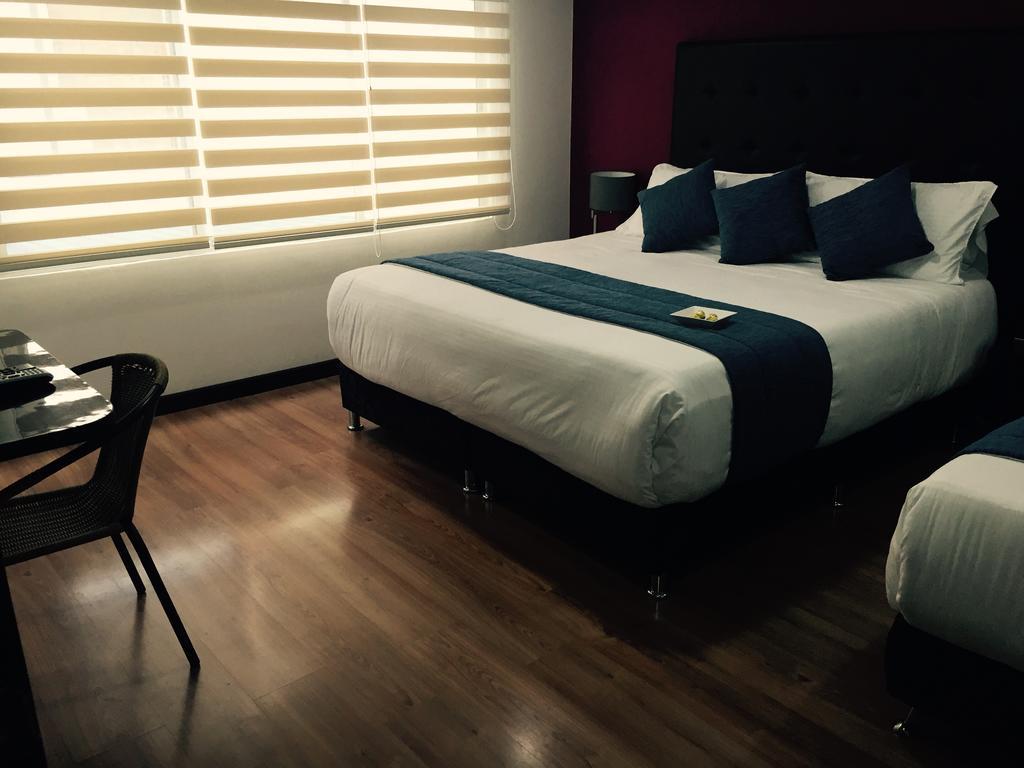 Hotel Aj Ferial Bogota Bagian luar foto