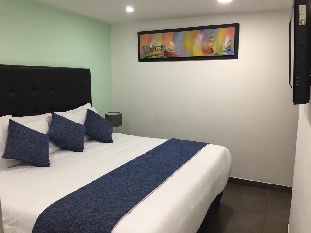 Hotel Aj Ferial Bogota Bagian luar foto