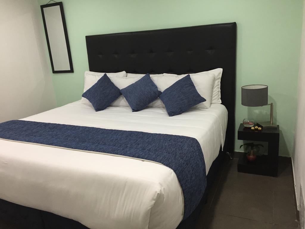 Hotel Aj Ferial Bogota Bagian luar foto