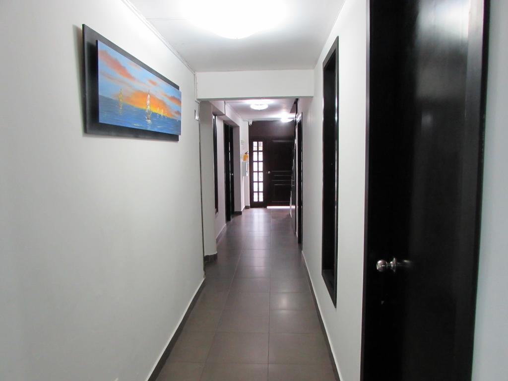 Hotel Aj Ferial Bogota Bagian luar foto