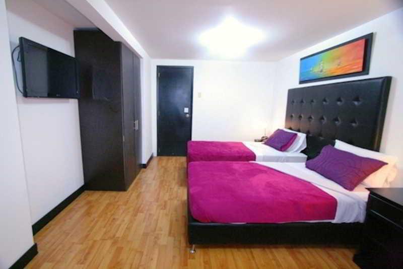 Hotel Aj Ferial Bogota Bagian luar foto