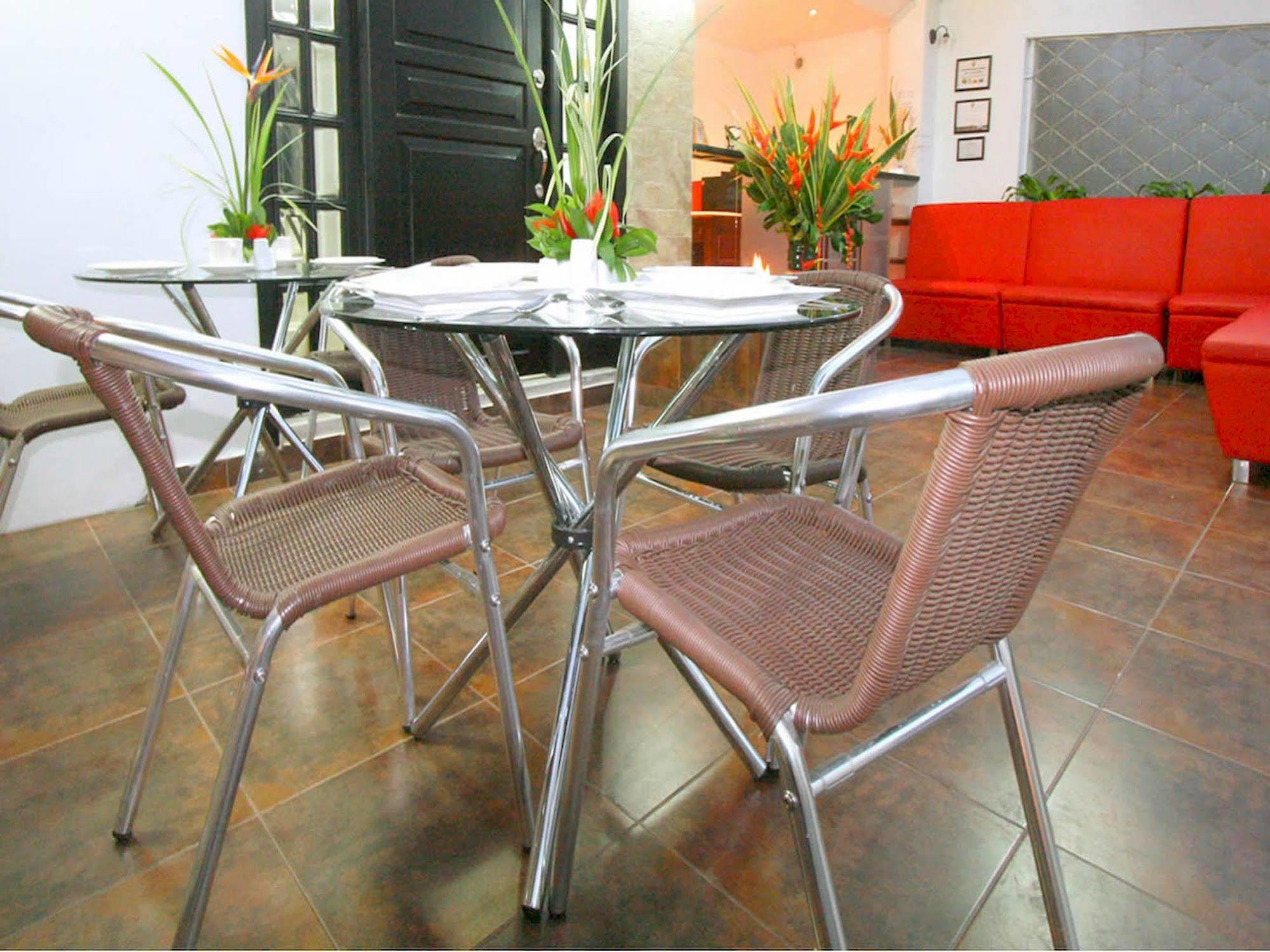 Hotel Aj Ferial Bogota Bagian luar foto