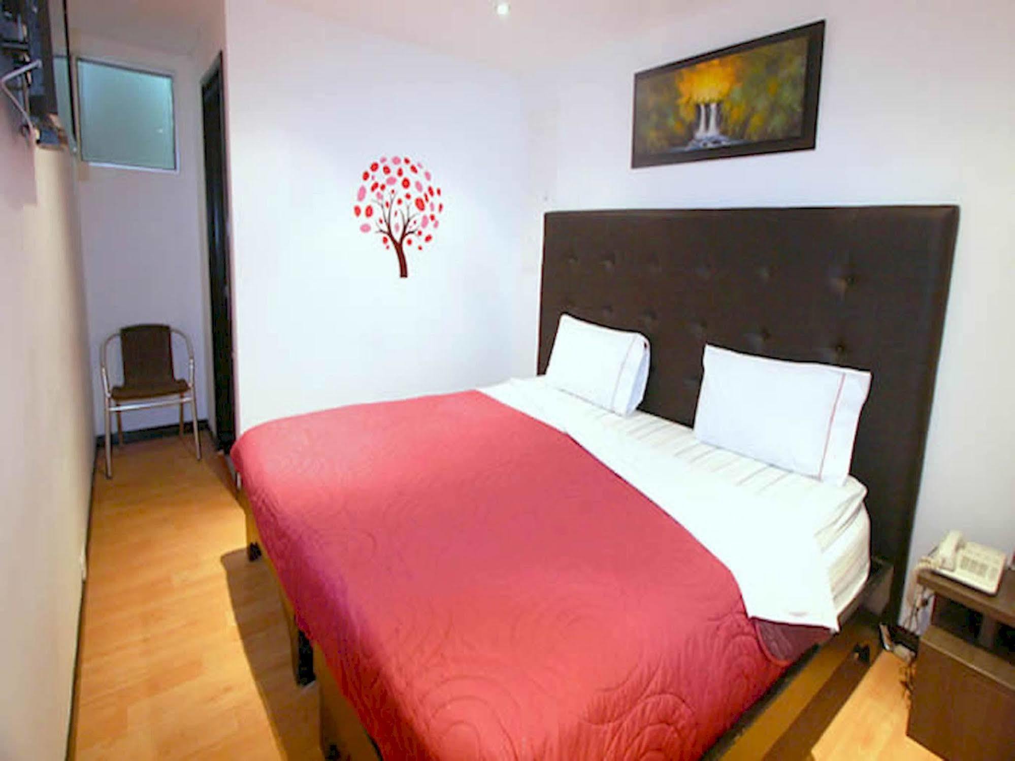 Hotel Aj Ferial Bogota Bagian luar foto