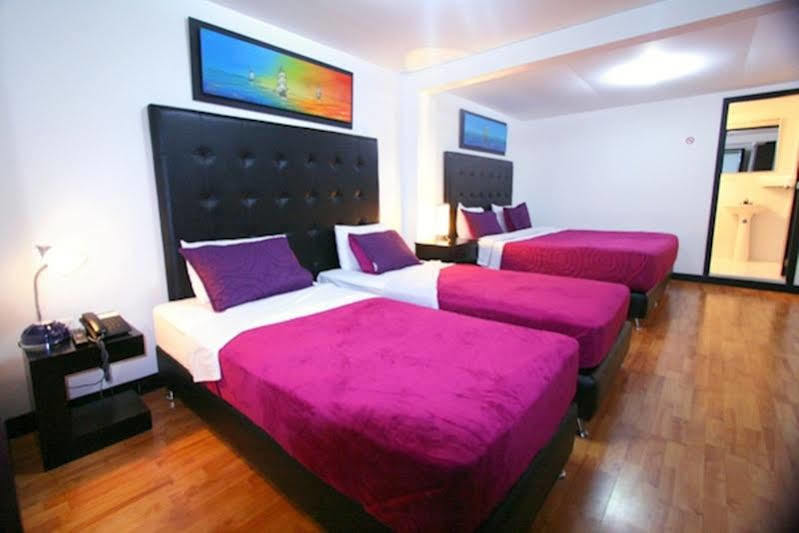 Hotel Aj Ferial Bogota Bagian luar foto